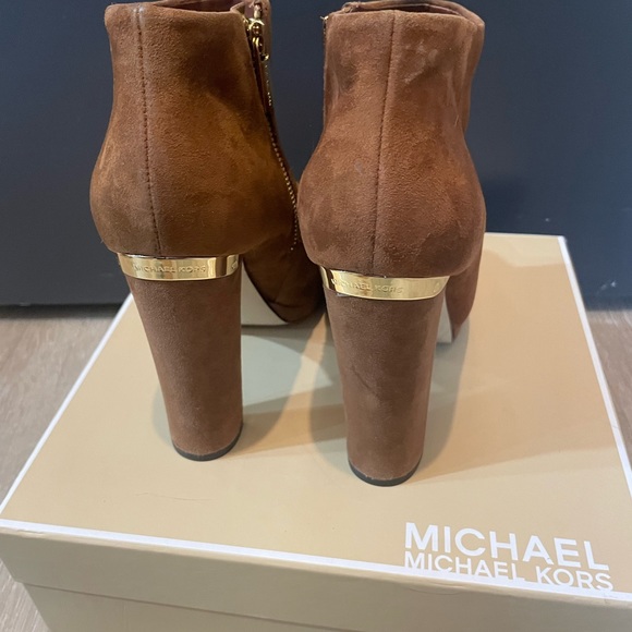 Michael Kors Platform Boots - Picture 8 of 12